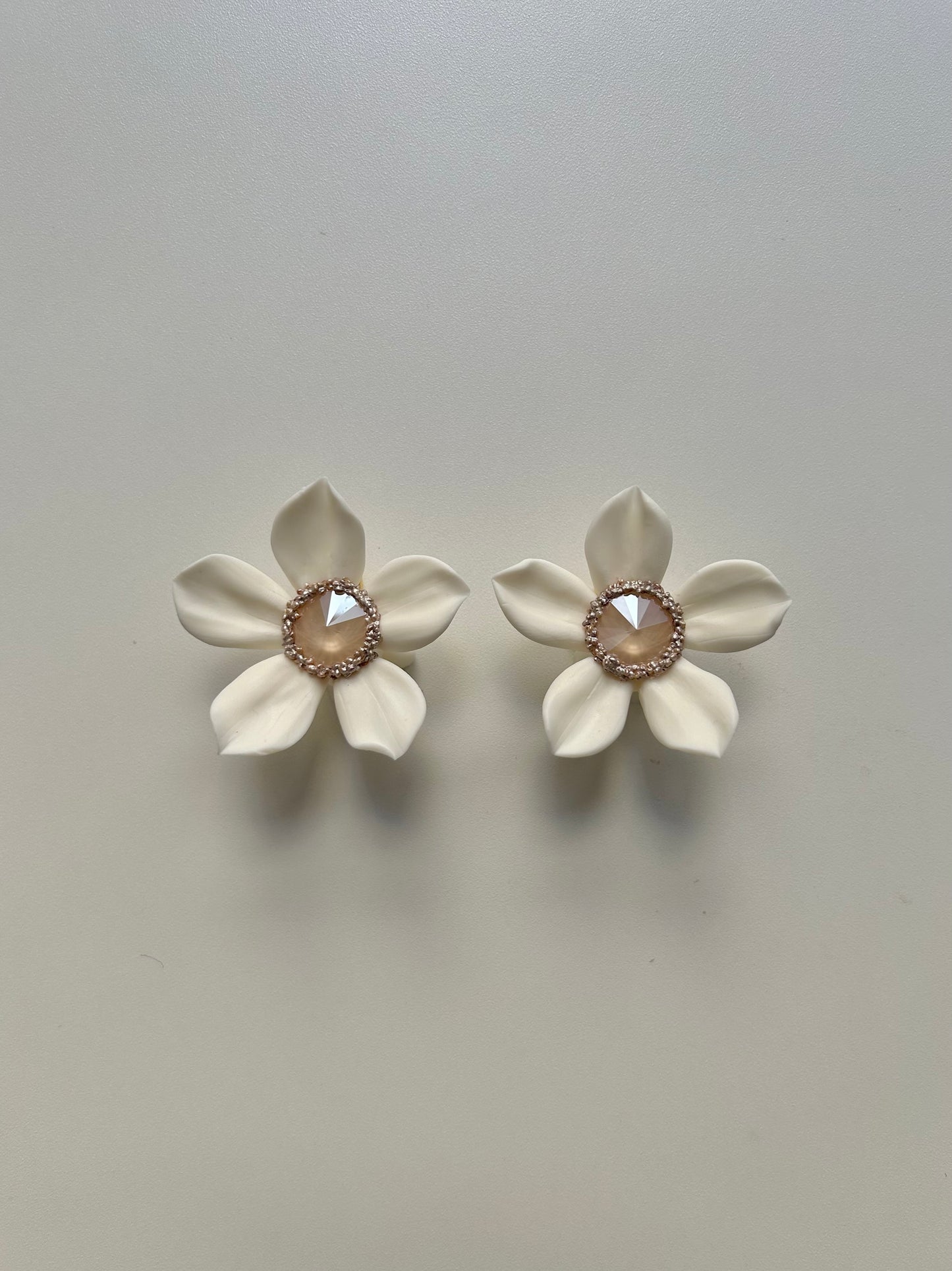 PENDIENTES JAZMÍN PARTY