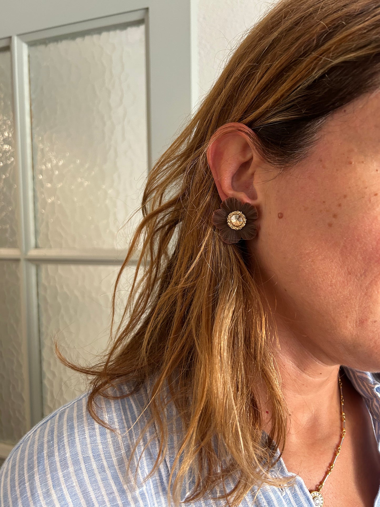 PENDIENTES ANÉMONA CHOCOLATE LE PETITE EDICIÓN LIMITADA