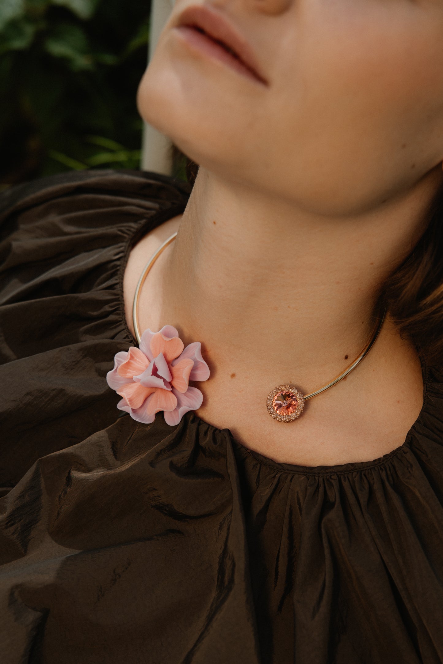 CHOKER PEONÍA ROSADOS