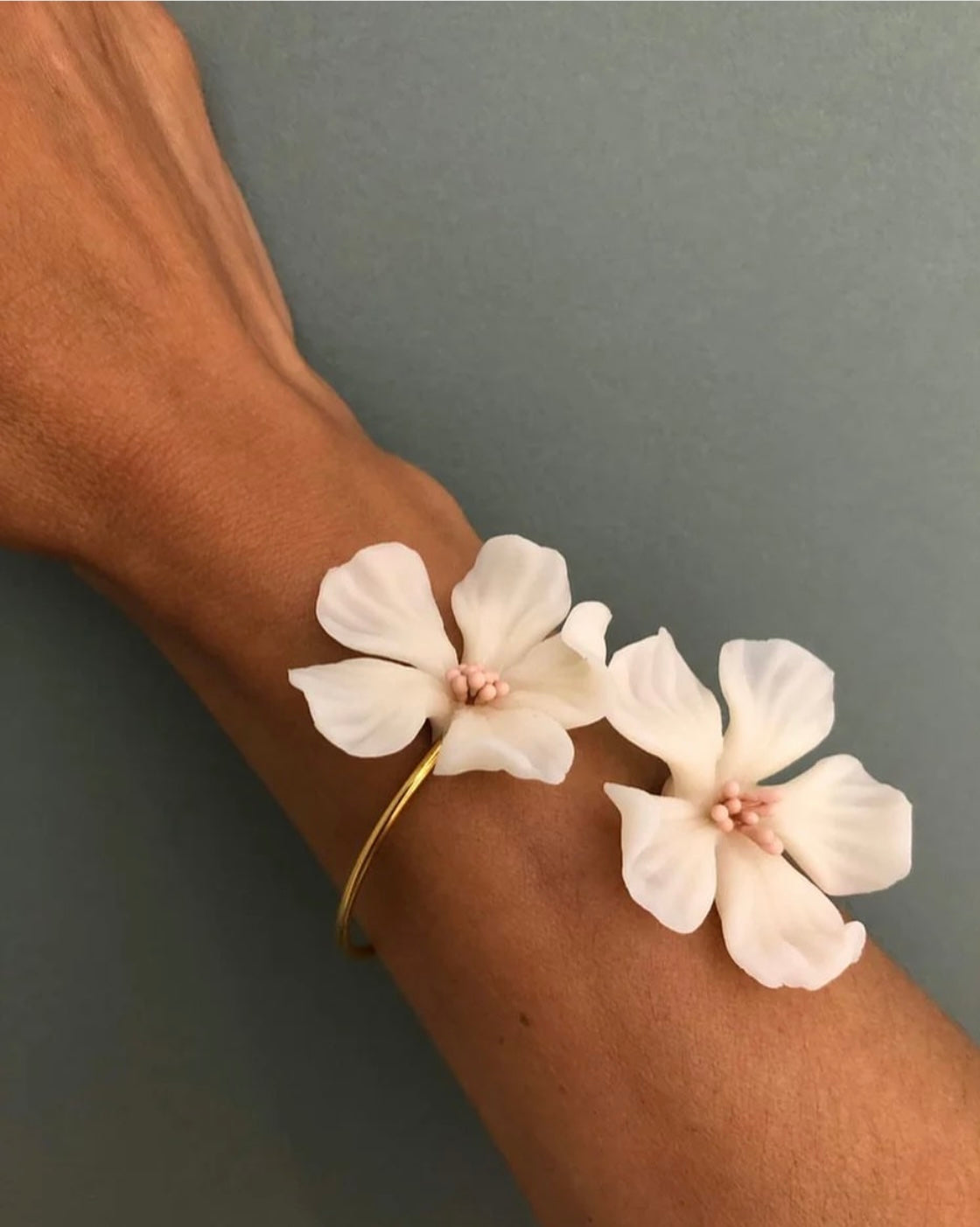 BRAZALETE CHABELA WHITE
