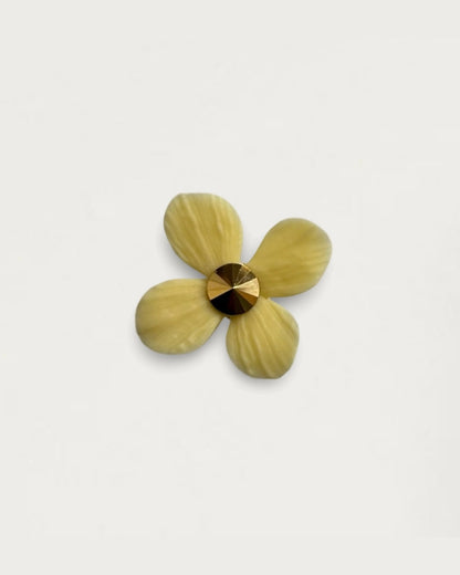 PIN HORTENSIA AMARILLO ACACIA