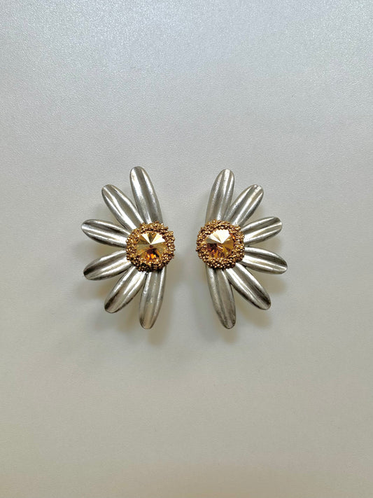 PENDIENTES DAISY PARTY PLATA LIMITED EDITION