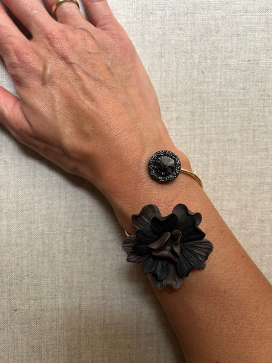 BRAZALETE PEONÍA NEGRO/CENIZA