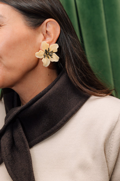 PENDIENTES ALMENDRO MANTEQUILLA