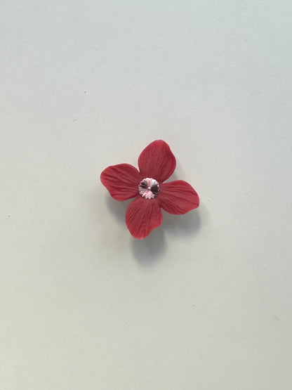 PIN HORTENSIA CEREZA